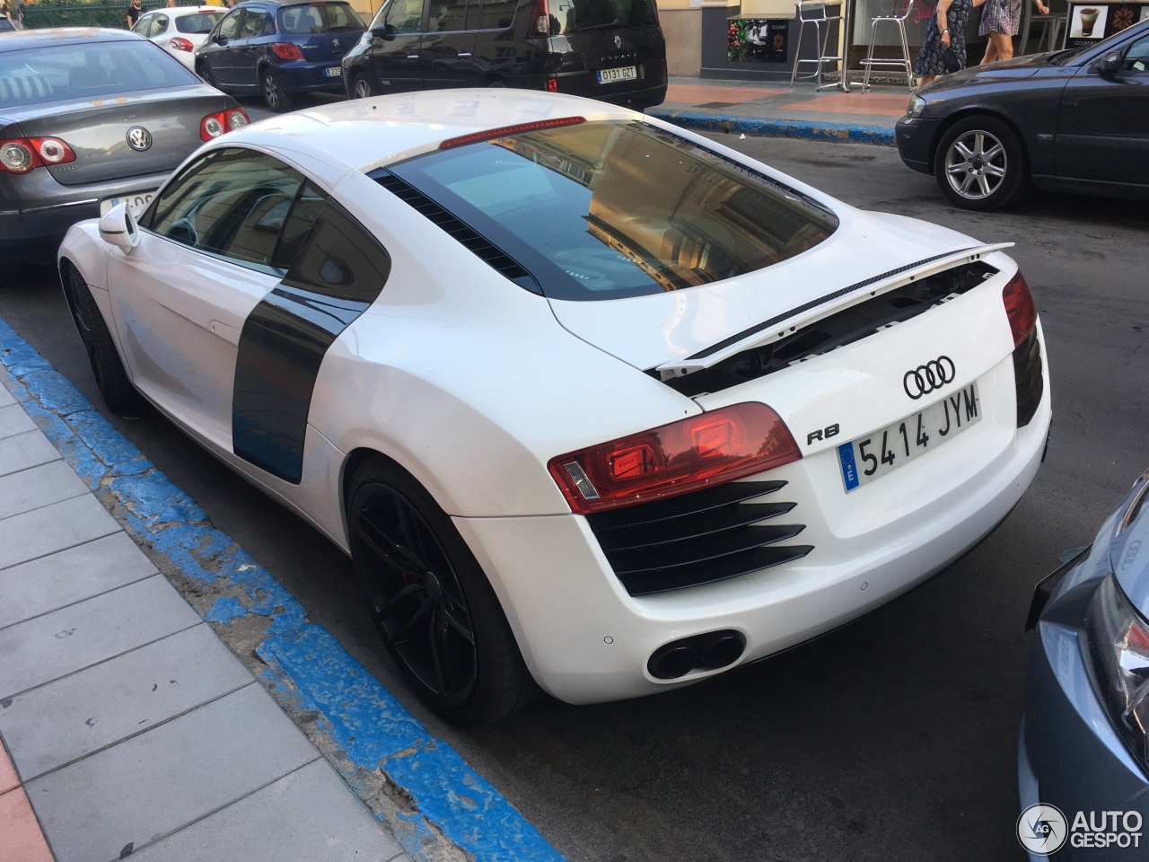 Audi R8