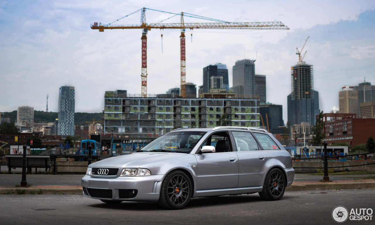 Audi RS4 Avant B5