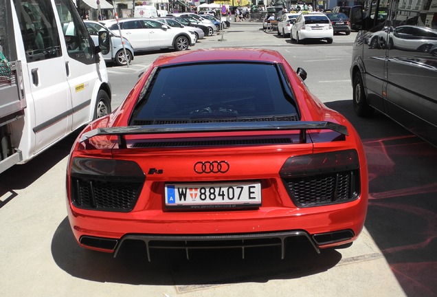 Audi R8 V10 Plus 2015