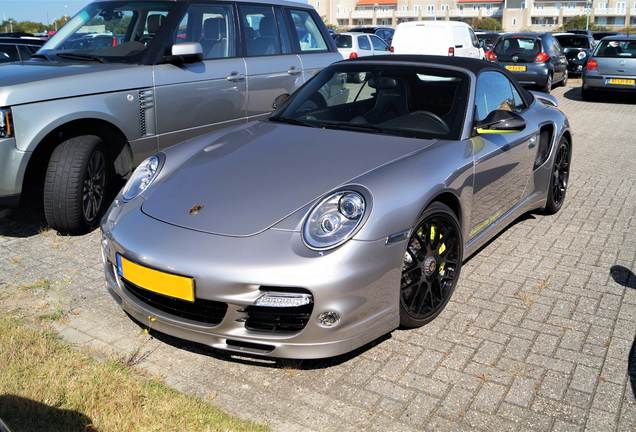 Porsche 997 Turbo S Cabriolet 918 Spyder Edition