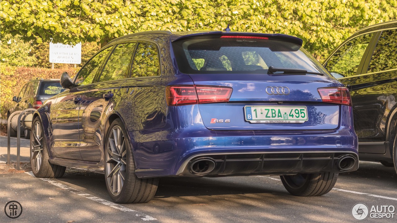 Audi RS6 Avant C7 2015