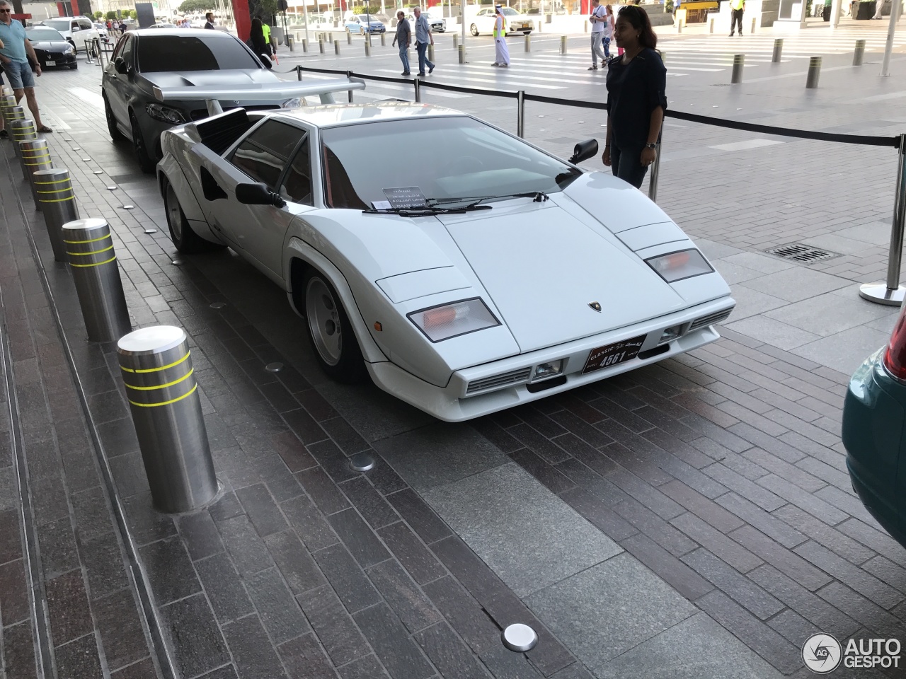 Lamborghini Countach 5000 Quattrovalvole