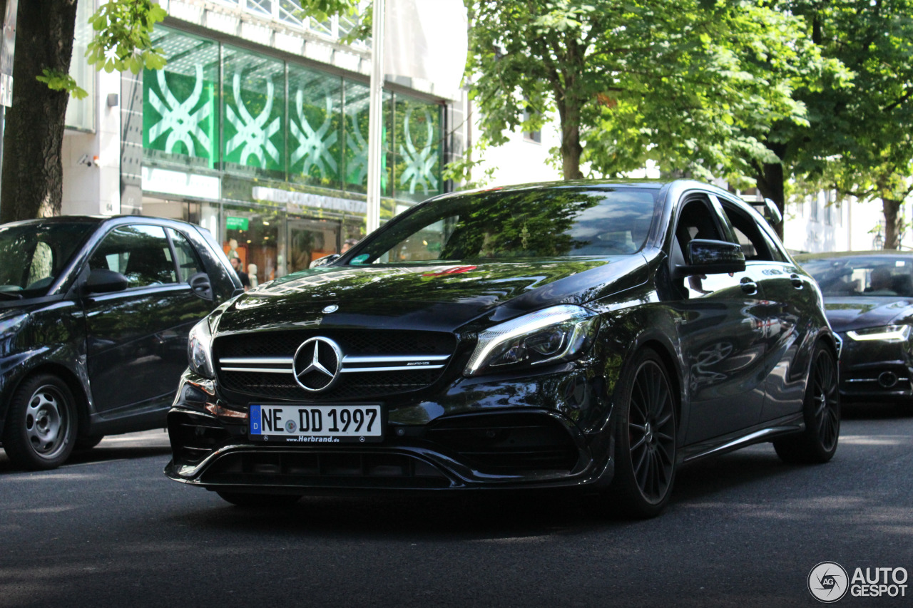 Mercedes-AMG A 45 W176 2015