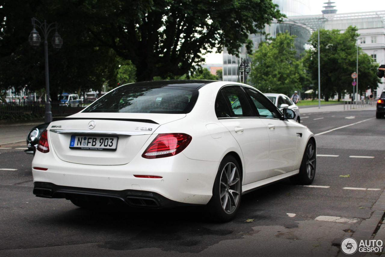 Mercedes-AMG E 63 S W213