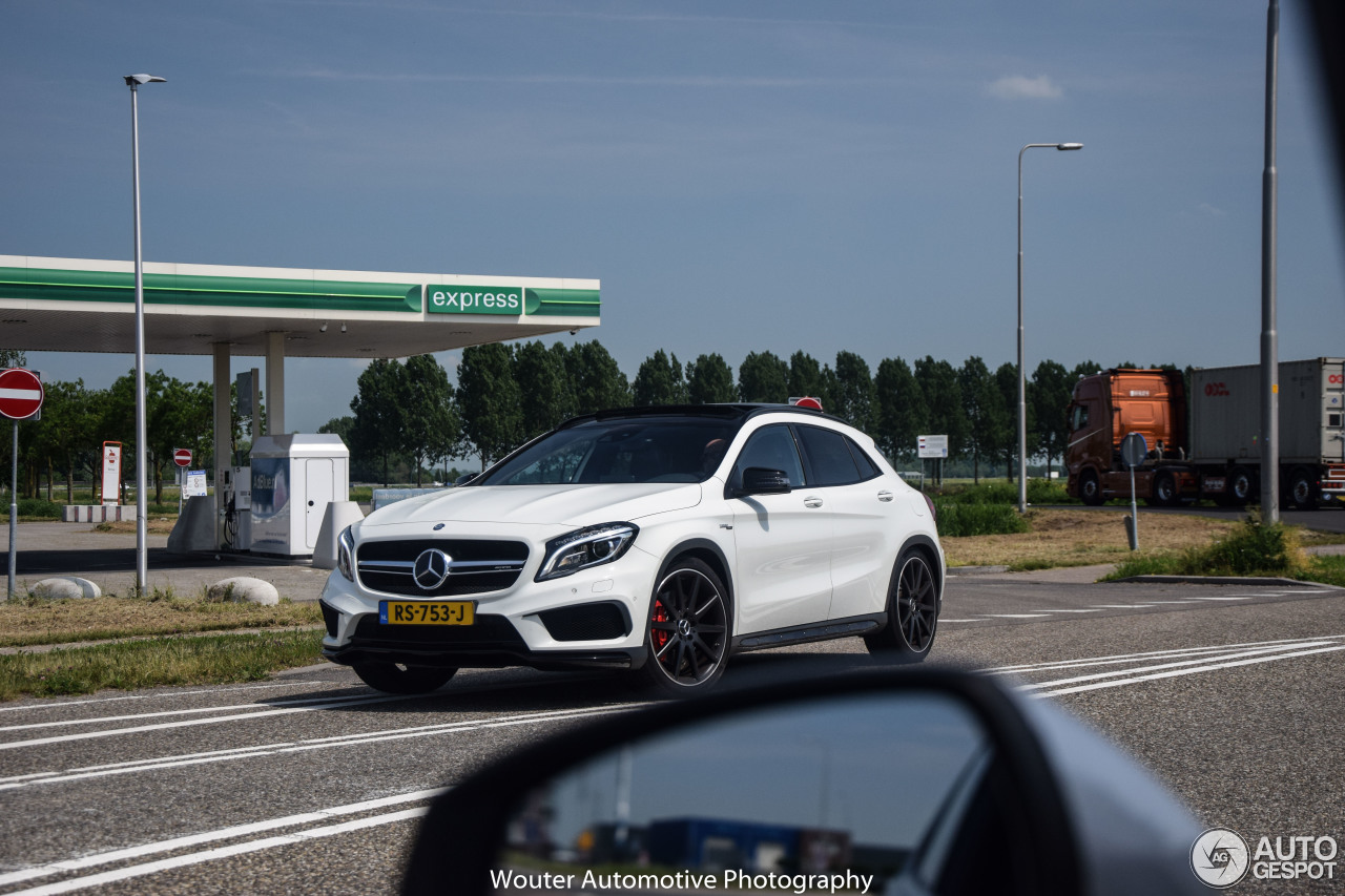 Mercedes-AMG GLA 45 X156