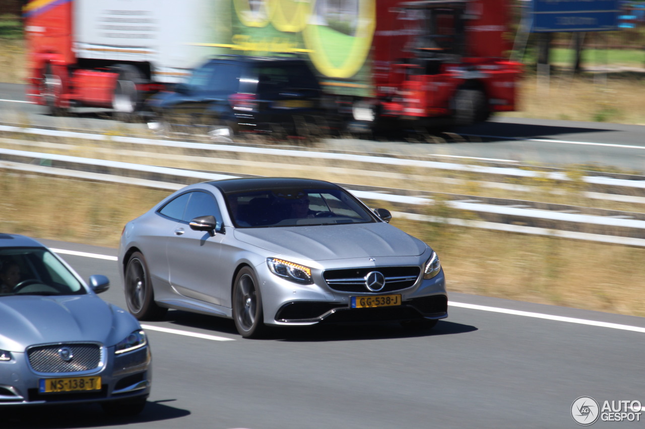 Mercedes-AMG S 63 Coupé C217