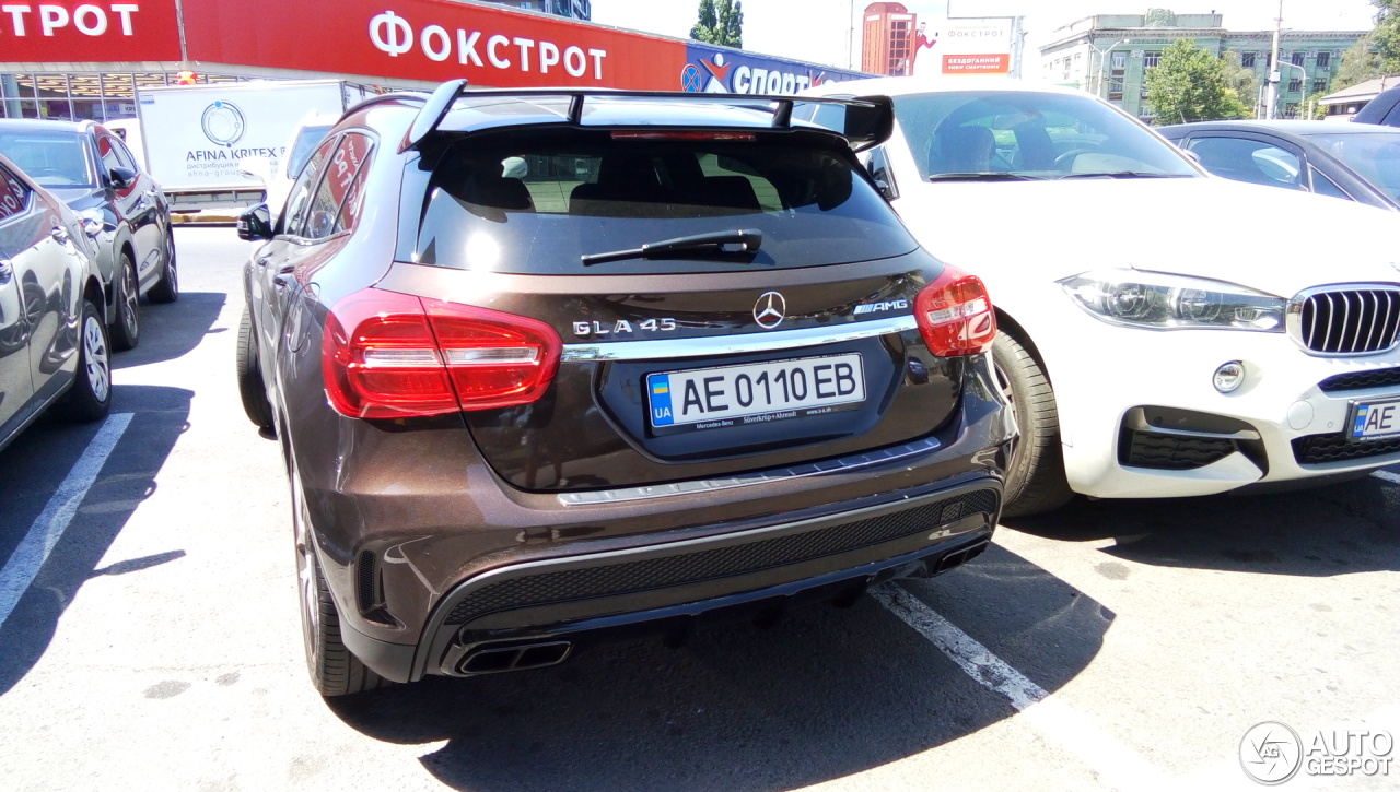 Mercedes-Benz GLA 45 AMG X156