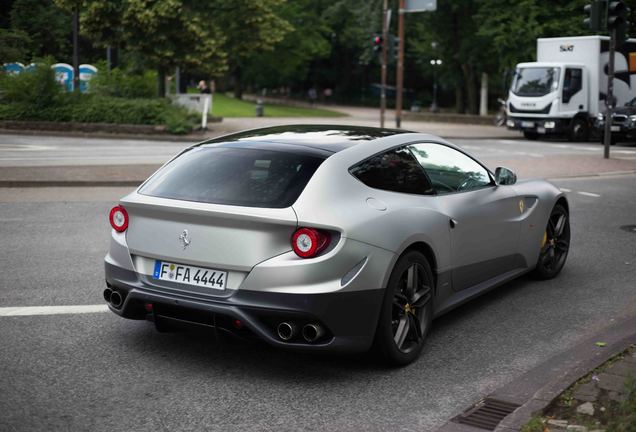 Ferrari FF