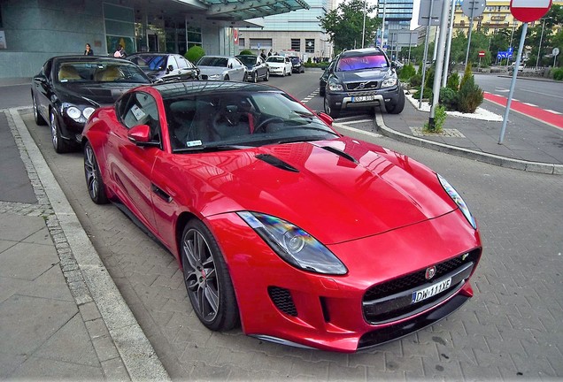 Jaguar F-TYPE R Coupé