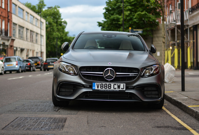 Mercedes-AMG E 63 S W213