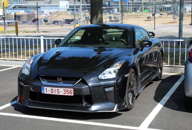 Nissan GT-R 2017