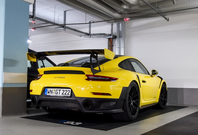 Porsche 991 GT2 RS Weissach Package