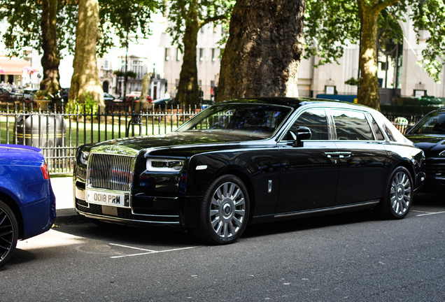 Rolls-Royce Phantom VIII EWB