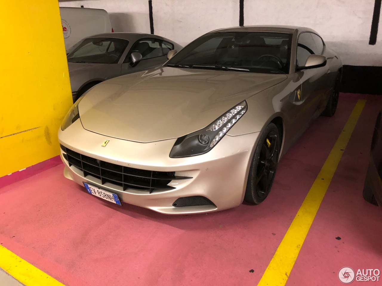 Ferrari FF