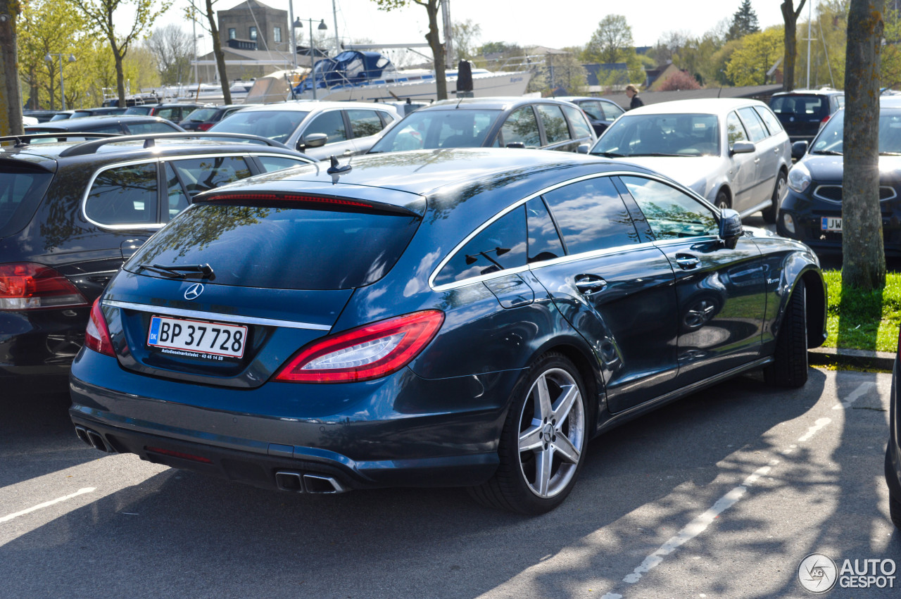 Mercedes-Benz CLS 63 AMG X218 Shooting Brake