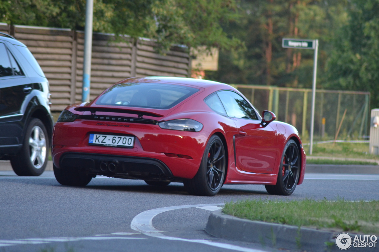 Porsche 718 Cayman GTS