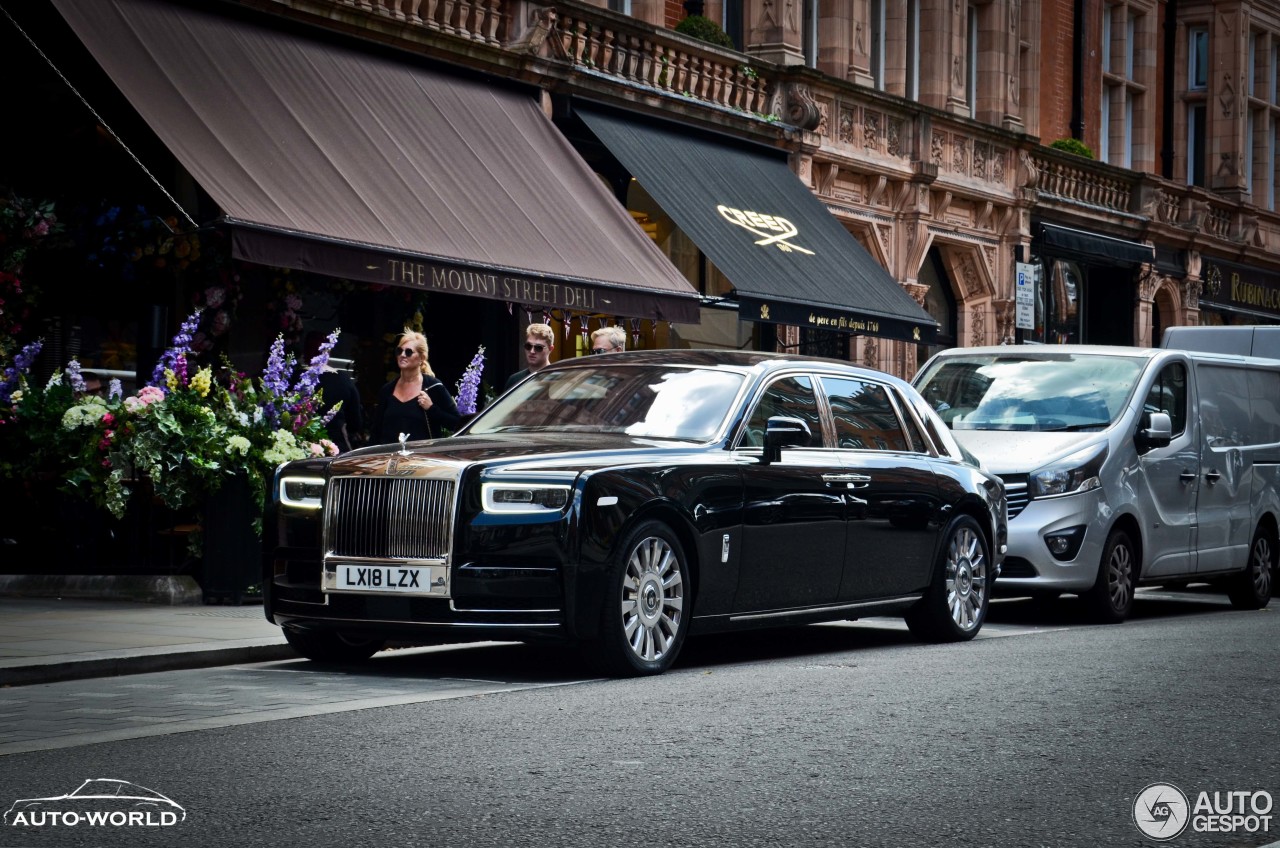 Rolls-Royce Phantom VIII EWB