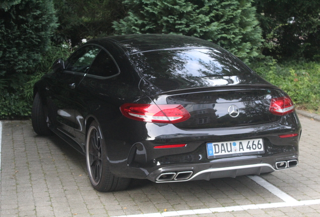 Mercedes-AMG C 63 Coupé C205