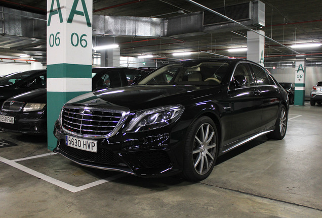 Mercedes-Benz S 63 AMG V222