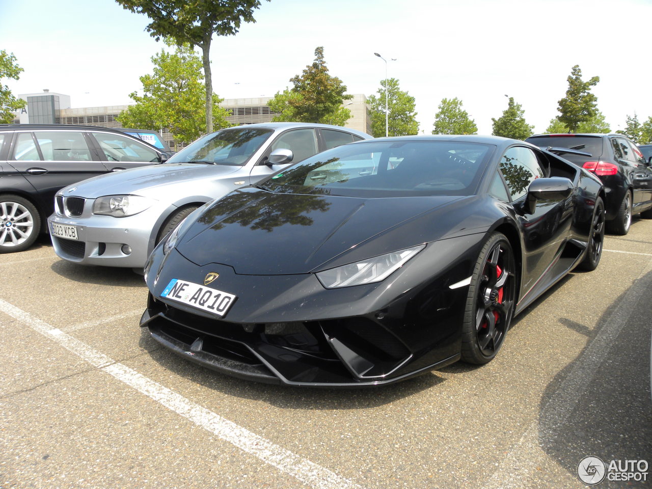 Lamborghini Huracán LP640-4 Performante