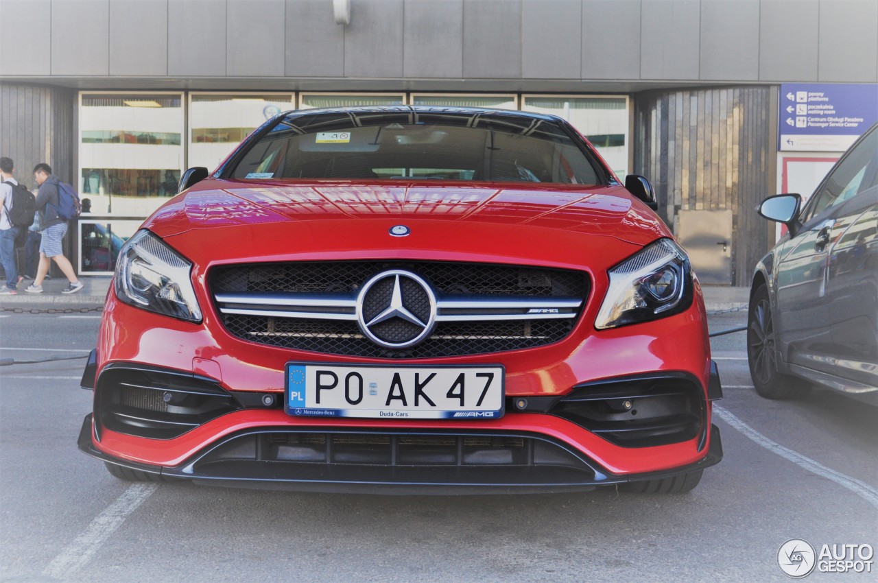 Mercedes-AMG A 45 W176 2015