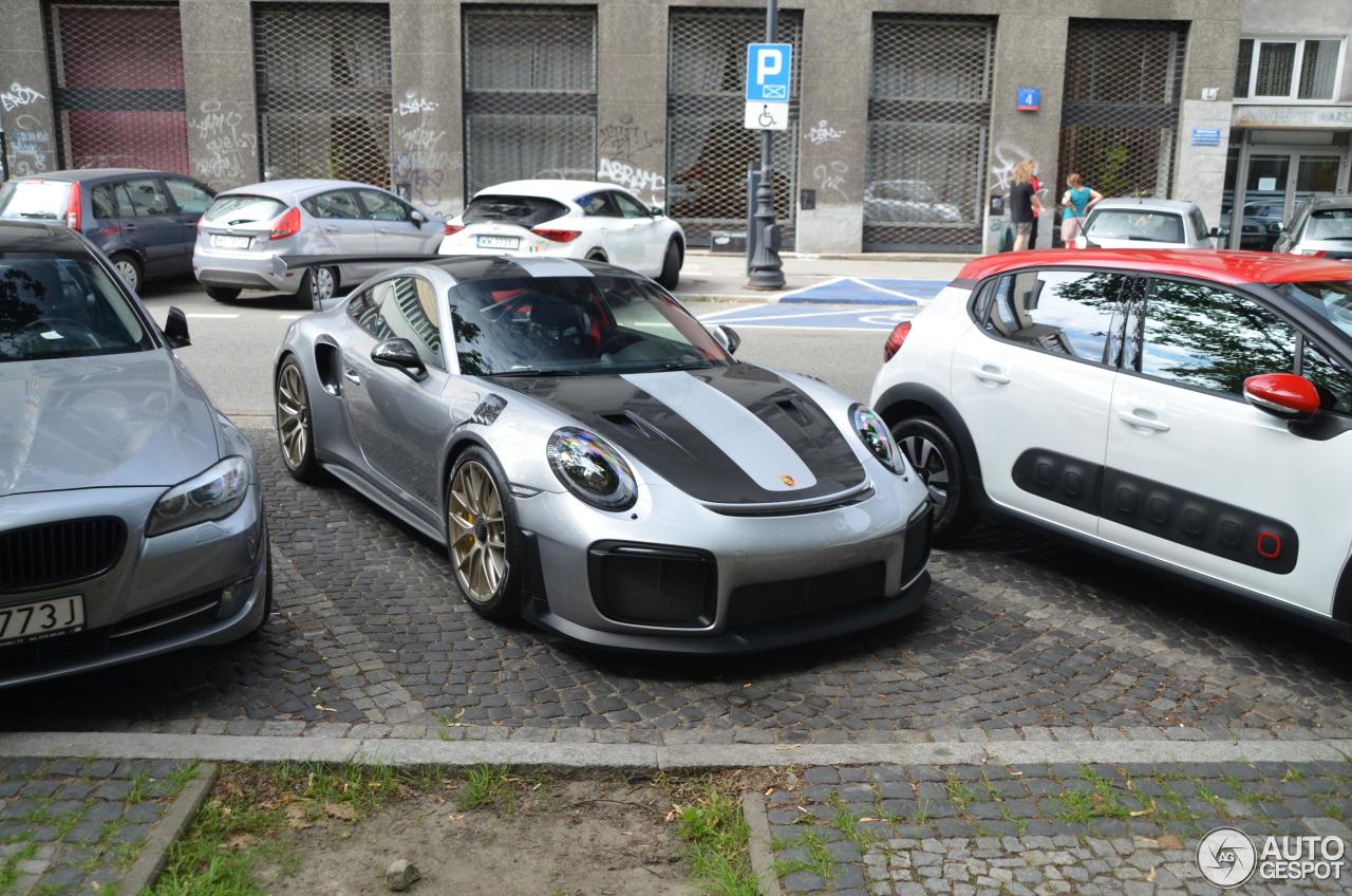 Porsche 991 GT2 RS Weissach Package