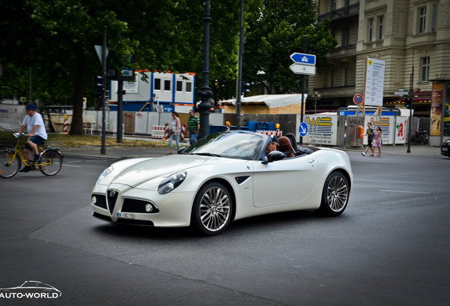 Alfa Romeo 8C Spider