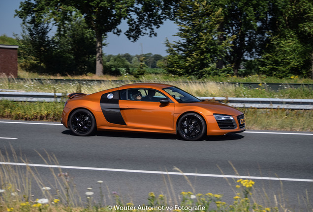 Audi R8 V10 Plus 2013