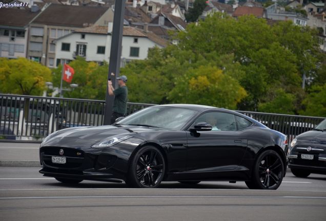 Jaguar F-TYPE S Coupé