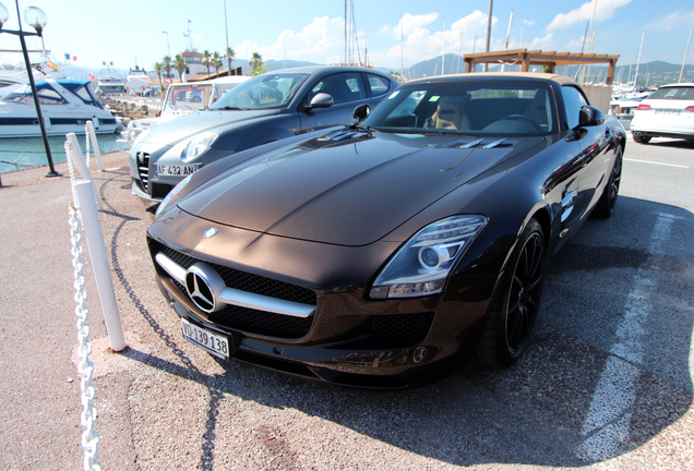 Mercedes-Benz SLS AMG Roadster