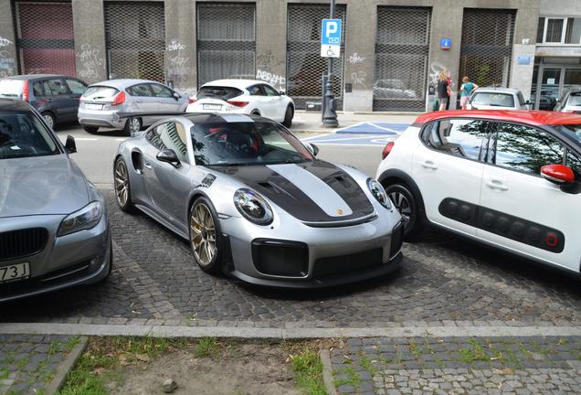 Porsche 991 GT2 RS Weissach Package