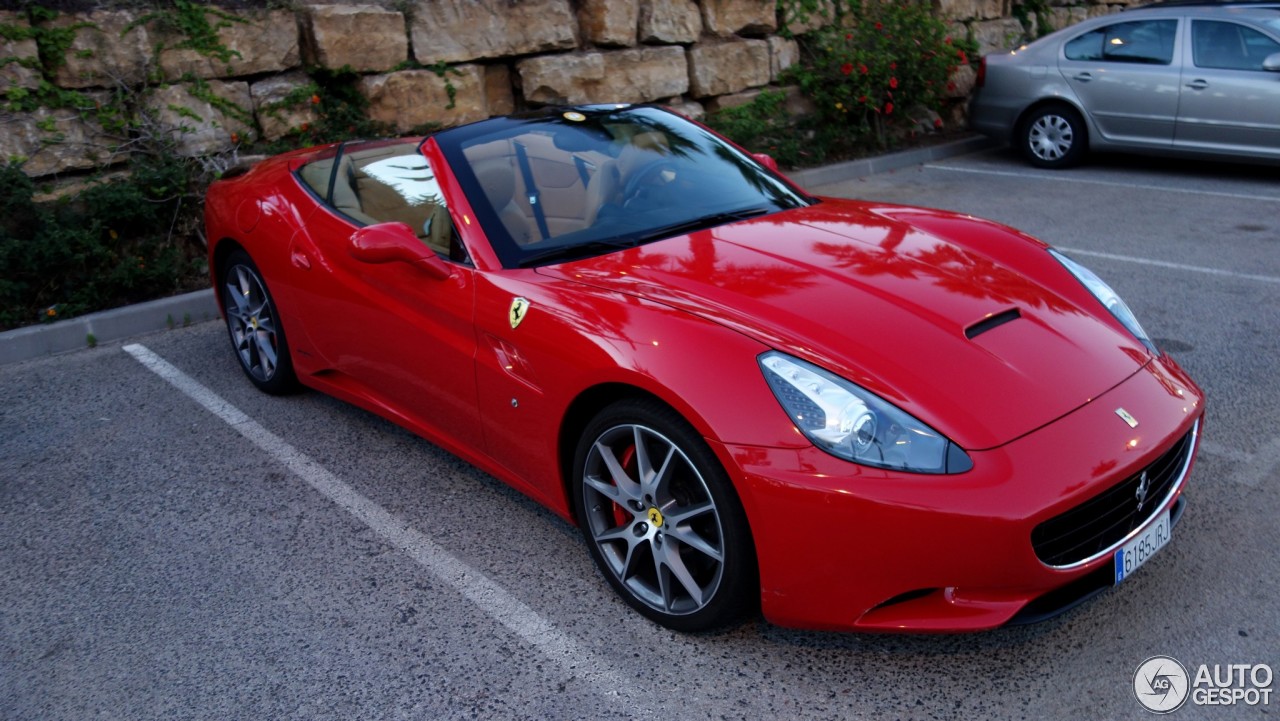 Ferrari California