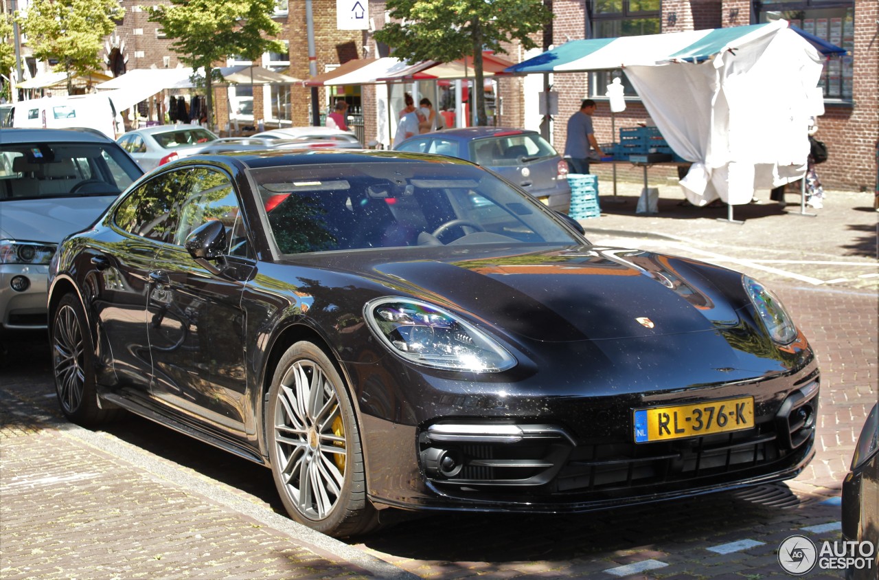 Porsche 971 Panamera Turbo S E-Hybrid