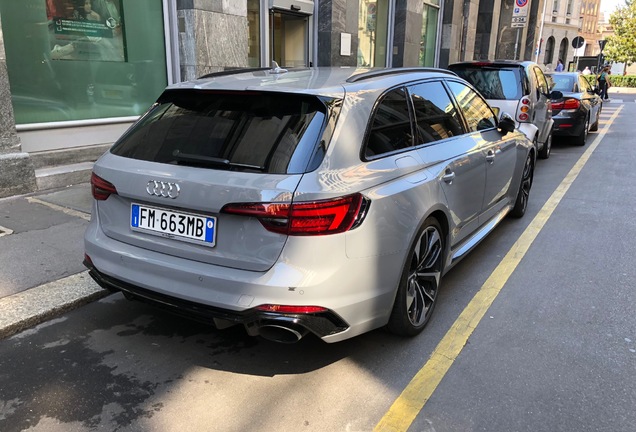 Audi RS4 Avant B9