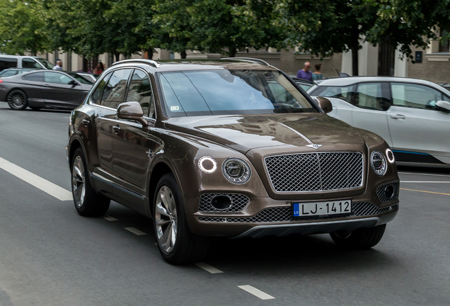 Bentley Bentayga V8