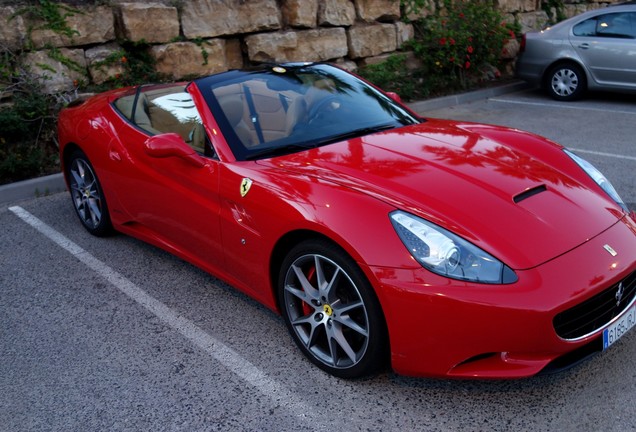 Ferrari California