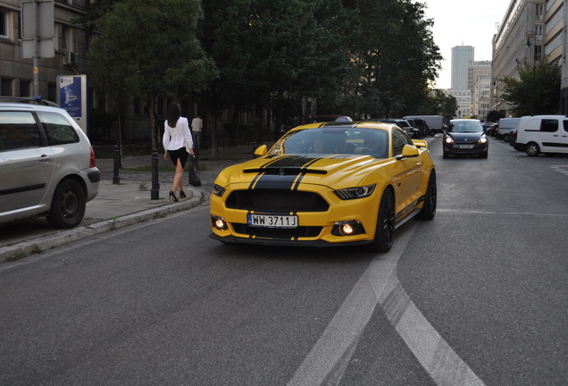 Ford Mustang Roush Stage 2 2015