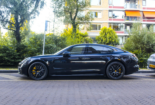 Porsche 971 Panamera Turbo S E-Hybrid