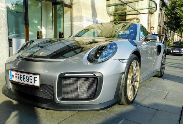 Porsche 991 GT2 RS Weissach Package