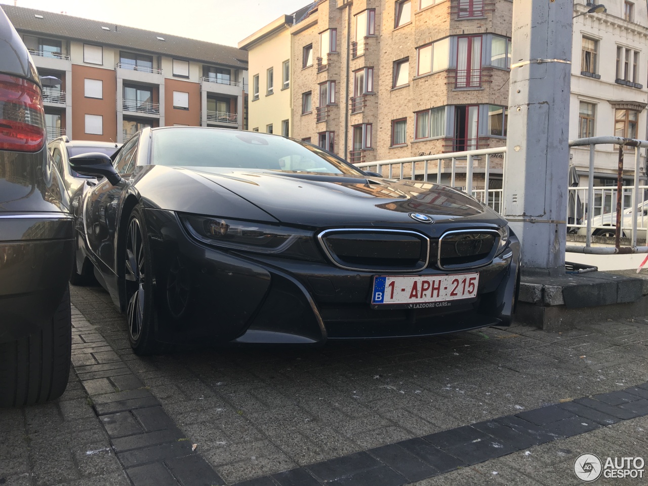 BMW i8