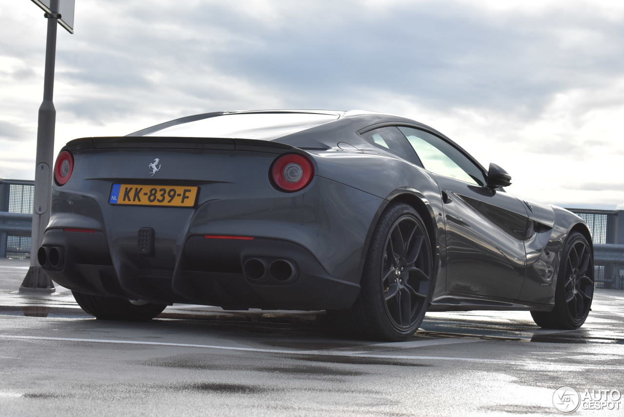 Ferrari F12berlinetta Novitec Rosso