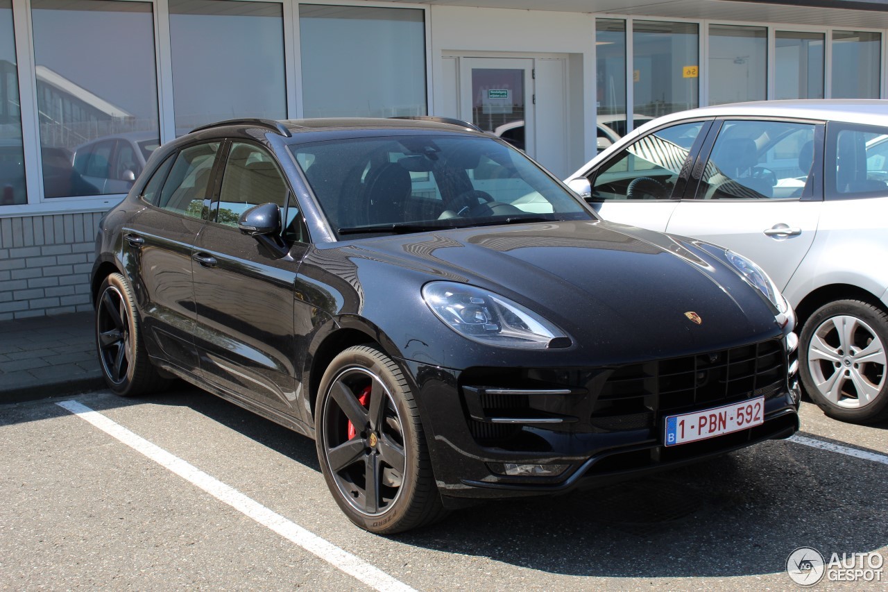 Porsche 95B Macan Turbo