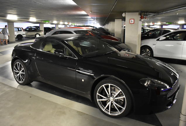 Aston Martin V8 Vantage Roadster