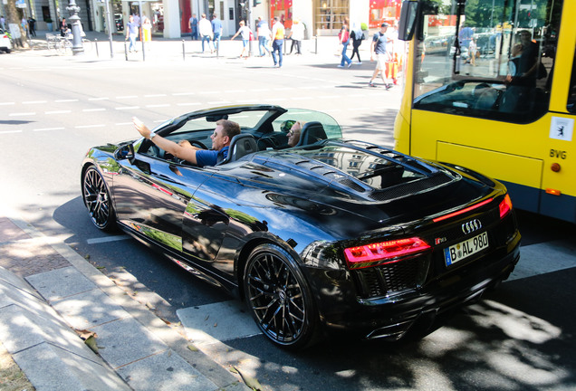 Audi R8 V10 Spyder 2016