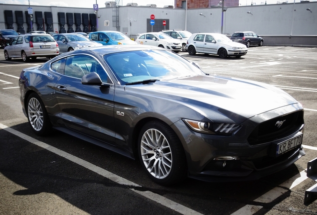 Ford Mustang GT 2015