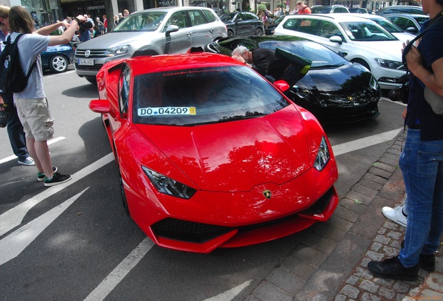 Lamborghini Aventador S LP740-4