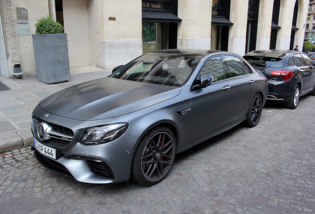 Mercedes-AMG E 63 S W213