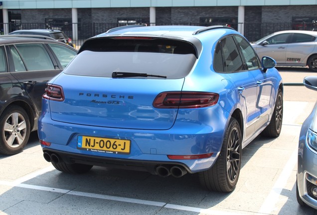 Porsche 95B Macan GTS