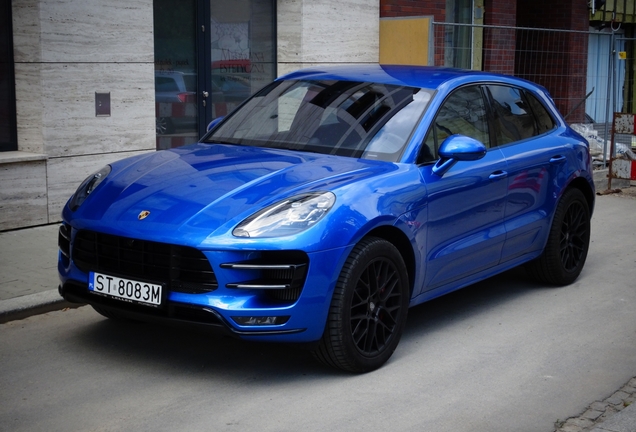 Porsche 95B Macan GTS