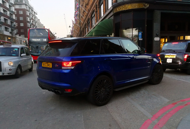 Land Rover Range Rover Sport SVR